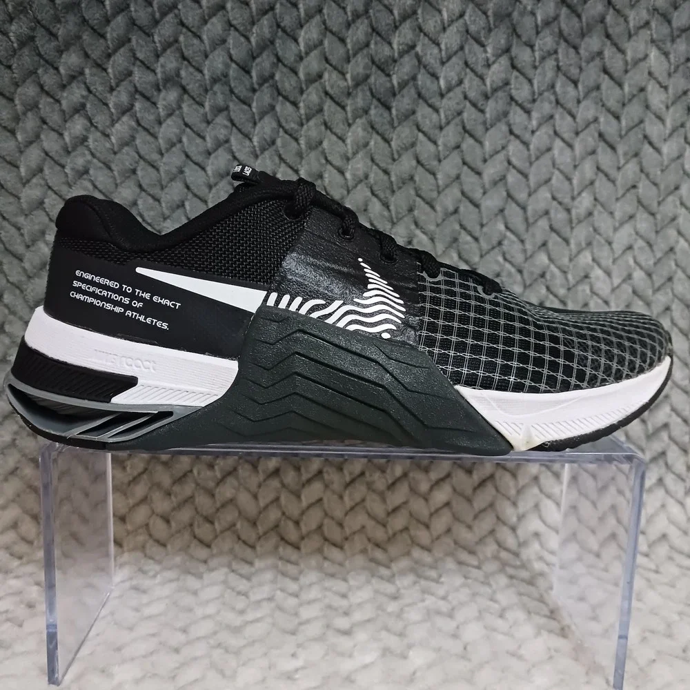 Nike Metcon 8 Black Dark Smoke Grey Women's Workout Cross Training Shoes Size 7